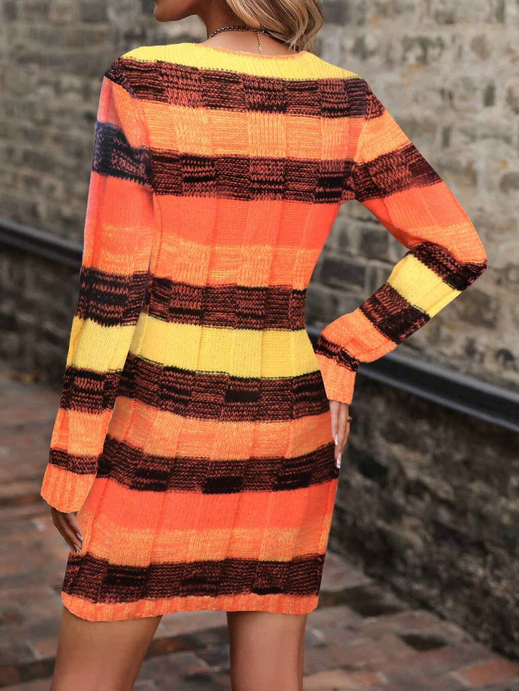 LUNE Color-Block Pattern Dual Pocket Sweater Dress